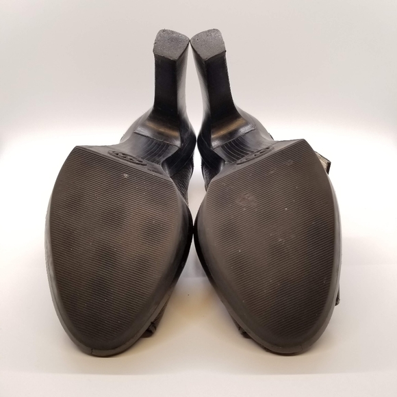 Michael Kors Open Toed Chunky Heels - Picture 2 of 8